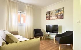 Ayala Malaga City Center 6Pax